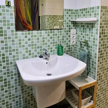 Дом отдыха Lovelyloft Trafalgar
